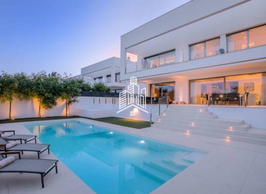 Chalet / Villa - Reventa - guadalmina baja - Villa Guadalmina