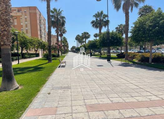 Comercial - Reventa - MALAGA - Local Malaga