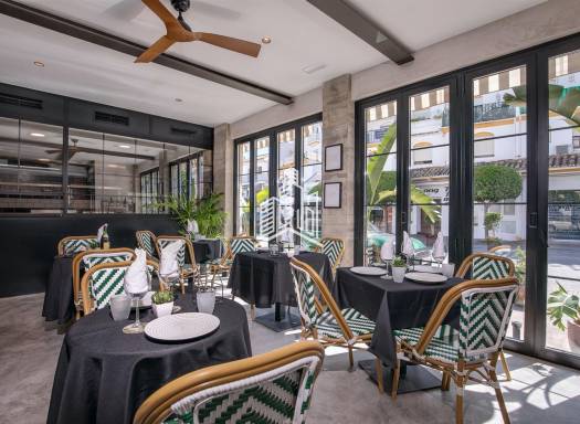 edificio de inversión - Reventa - BENAHAVIS -  building Restaurant, bar , lounge