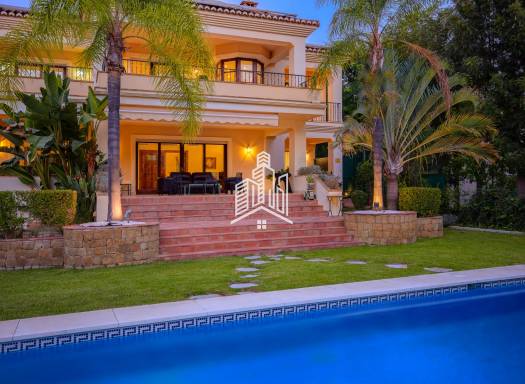 вилла - перепродажа - BENAHAVIS - Luxury Villa La Quinta